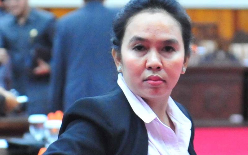 anggota dprd kalteng maryani sabran