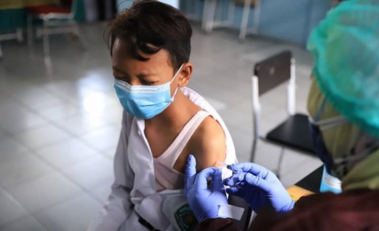 komnas KIPI Klaim Belum Ada Kasus Meninggal Akibat Vaksinasi Covid