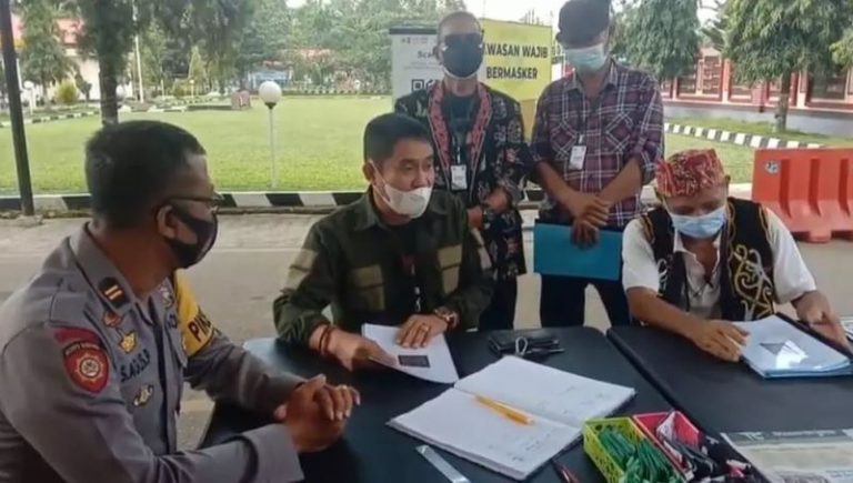 Warga Dayak Laporkan Nicho Silalahi ke Polres Barito Timur
