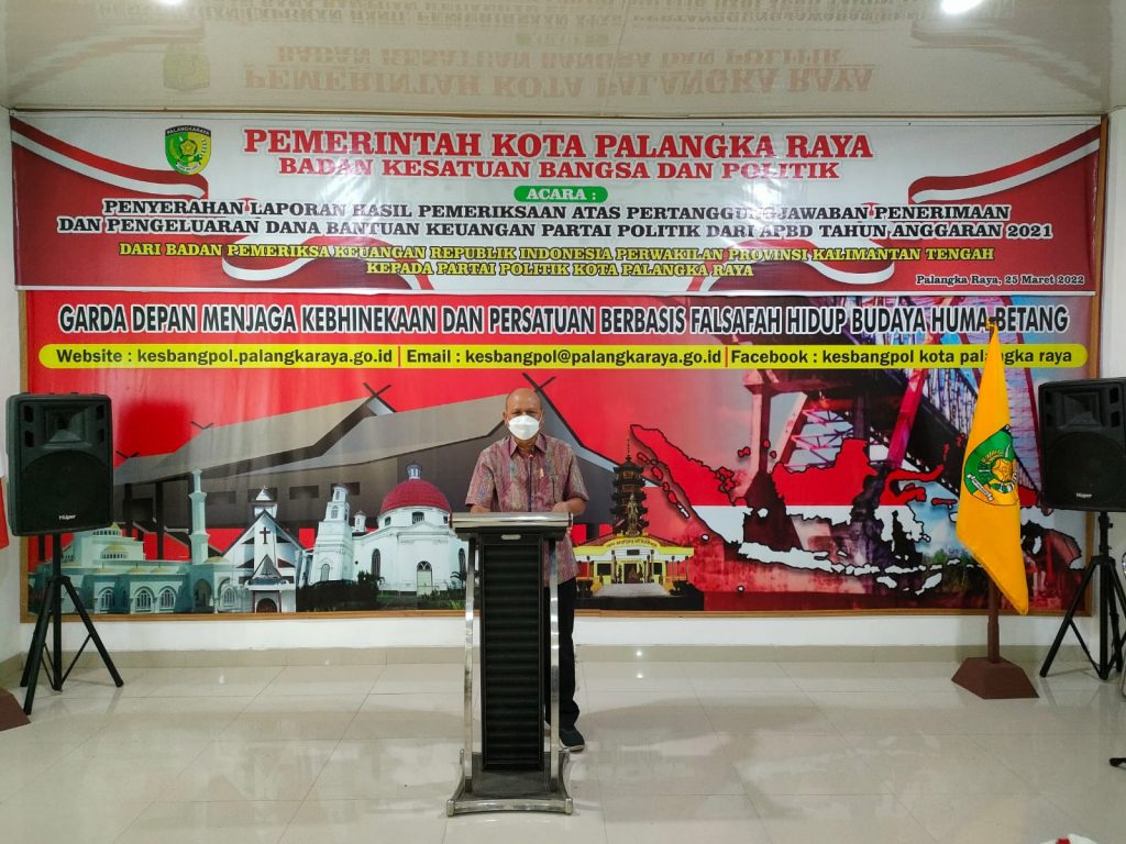 Penyerahan Laporan Hasil Pemeriksaan dan Pertanggungjawaban Bantuan Keuangan Politik tahun 2021