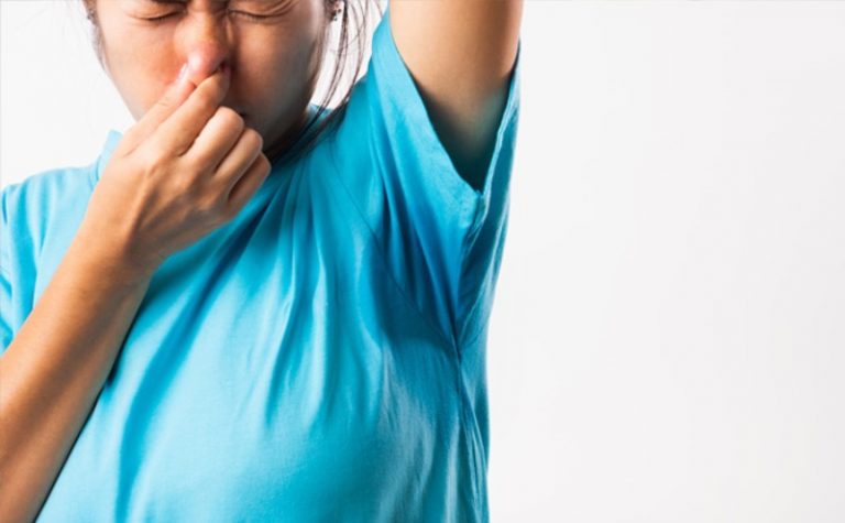 cara hilangkan bau ketiak