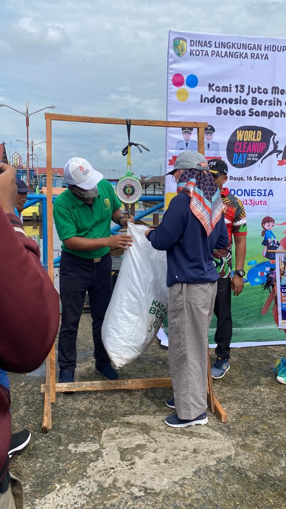 Pemko Palangka Raya Peringati Puncak World Cleanup Day Tahun 2022