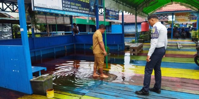 Hujan Deras, Kawasan Wisata Air Hitam Kereng Bangkirai Tergenang Air