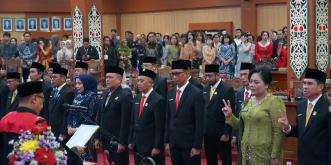 Pelantikan Anggota Dprd Kota