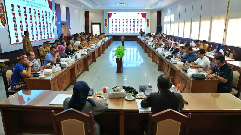 Rapat Perkenalan Anggota Dprd Kalteng