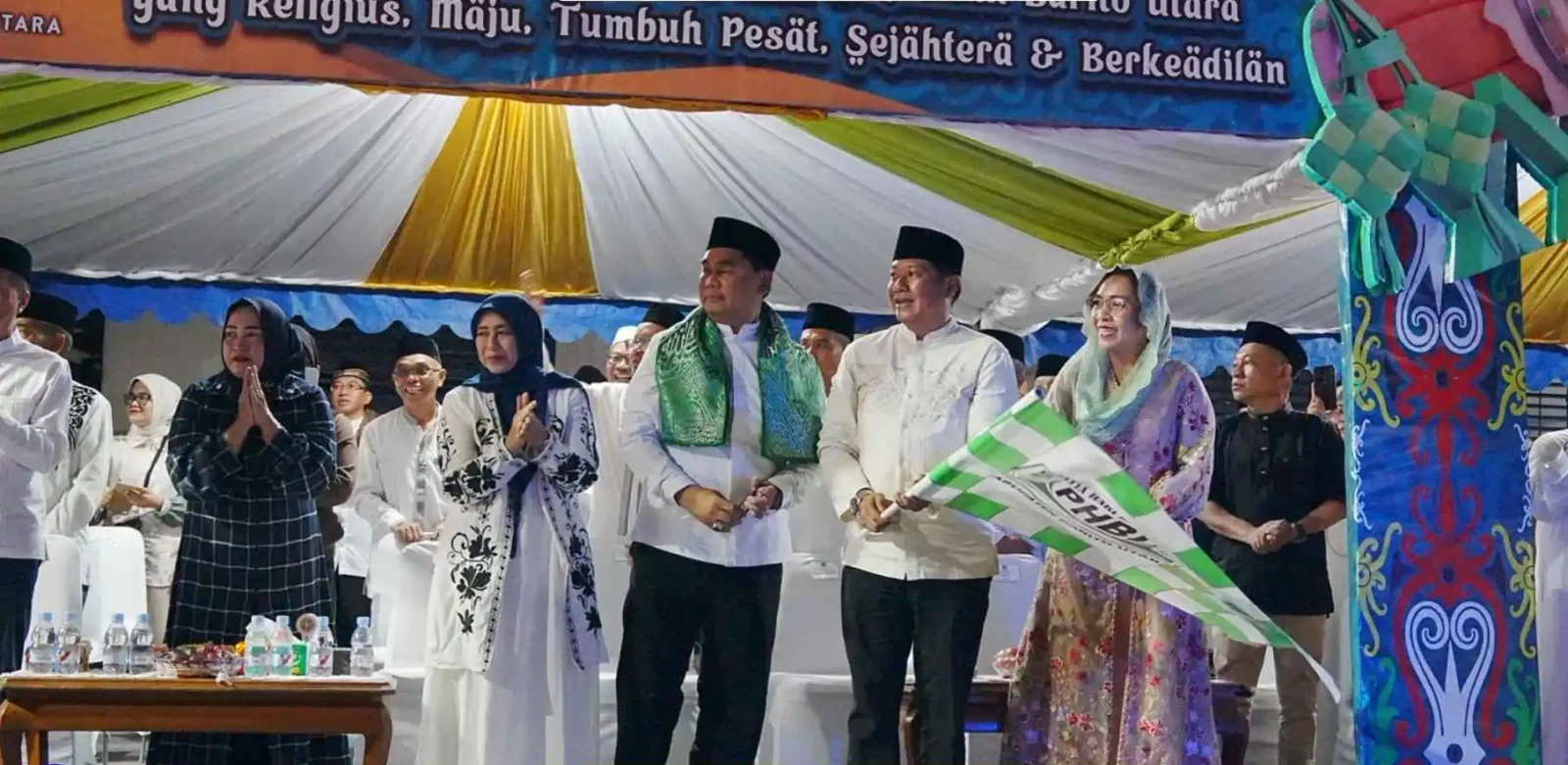 2103 Pawai Takbiran Barut