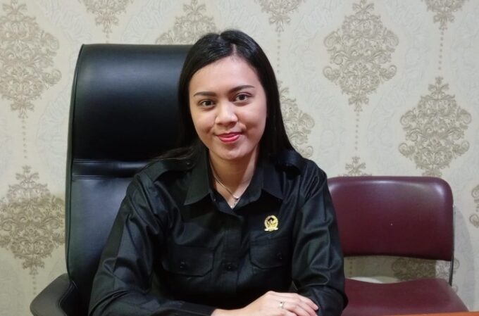 Anggota Dprd Kabupaten Murung Raya, Nisha Angraeni1