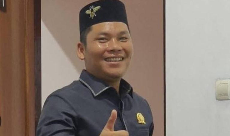 Ketua Komisi Iii Dprd Kabupaten Murung Raya, Mahyono, S.kom