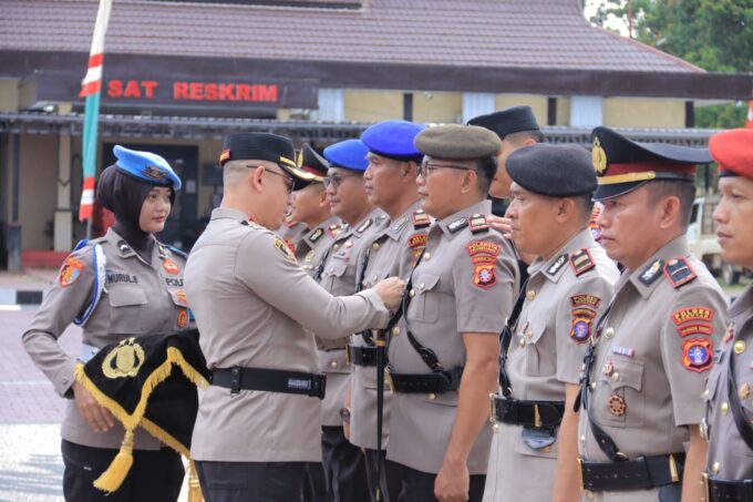 1704 Polres Seruyan