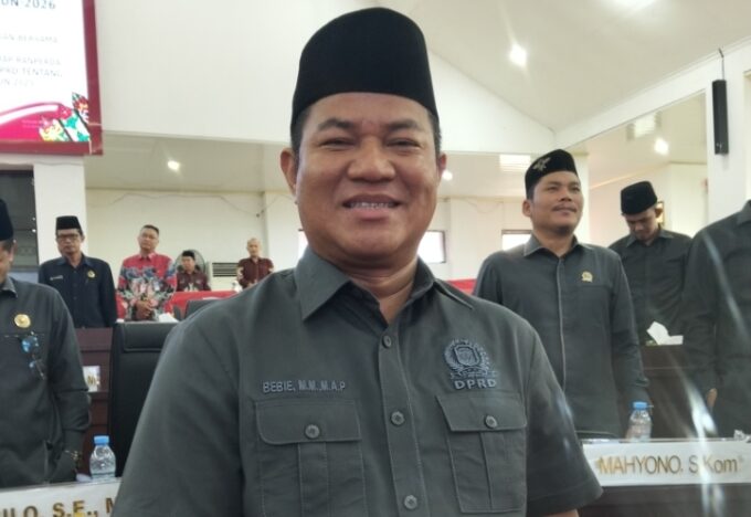 Ketua Komisi Ii Dprd Murung Raya, Bebie