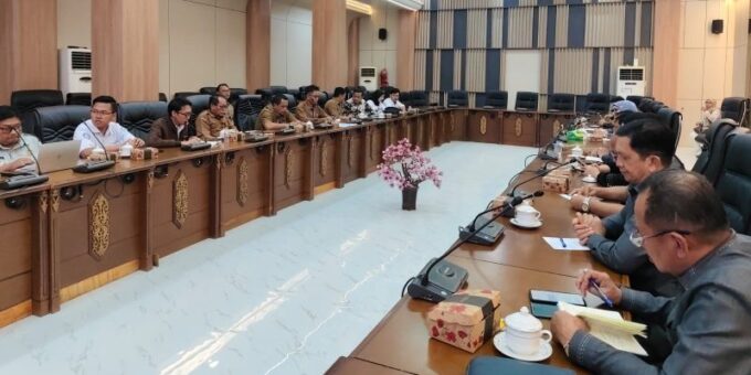 Pemkab Barut Dan Perusda
