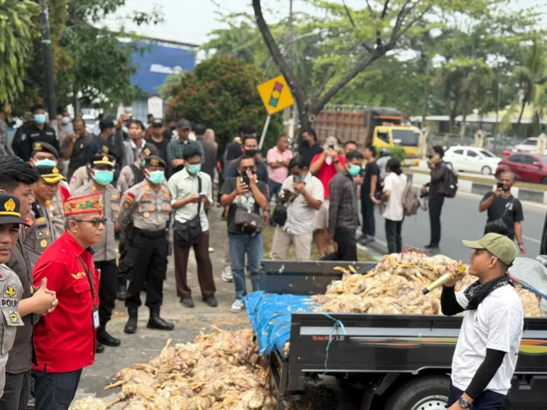 Demo Pln Palangka Raya