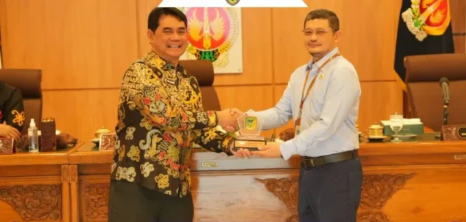 0408 Bupati Barut1
