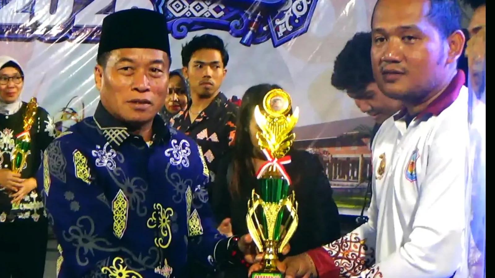 Ketua Dprd Murung Raya Hadiri Penutupan Festival Budaya Tira Tangka Balang 2026