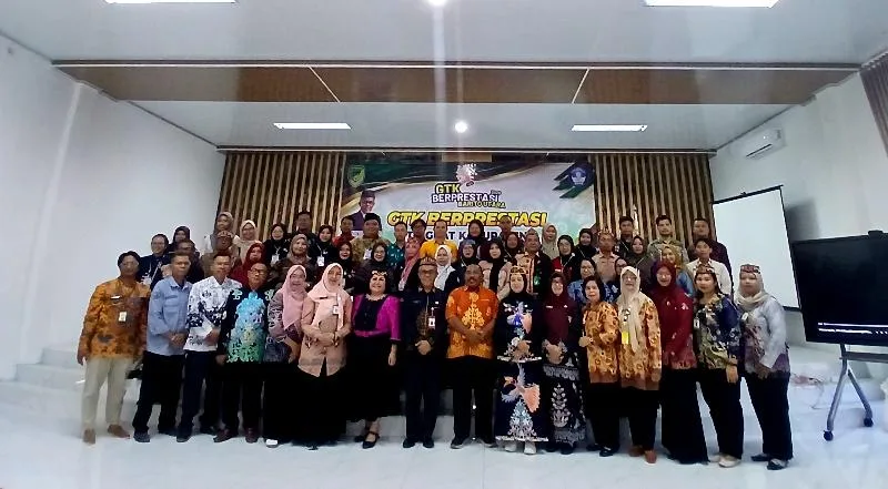 36 GURU DAN KEPALA SEKOLAH BARITO UTARA BERSAING DI SELEKSI GTK BERPRESTASI