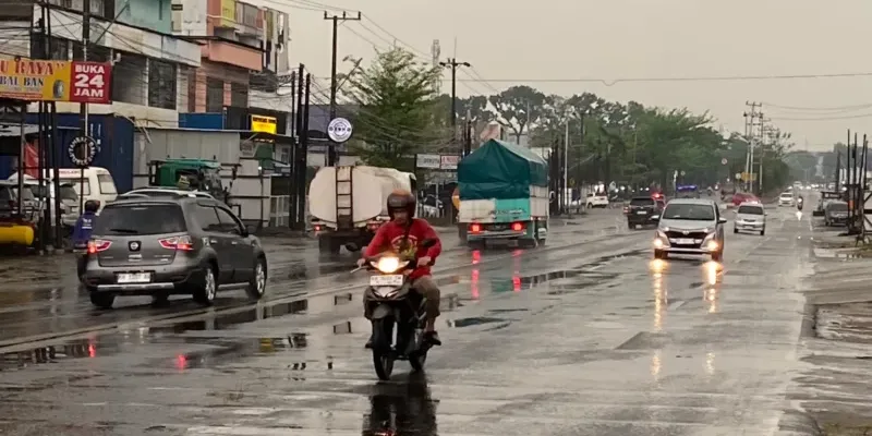 Hujan Di Palangkaraya